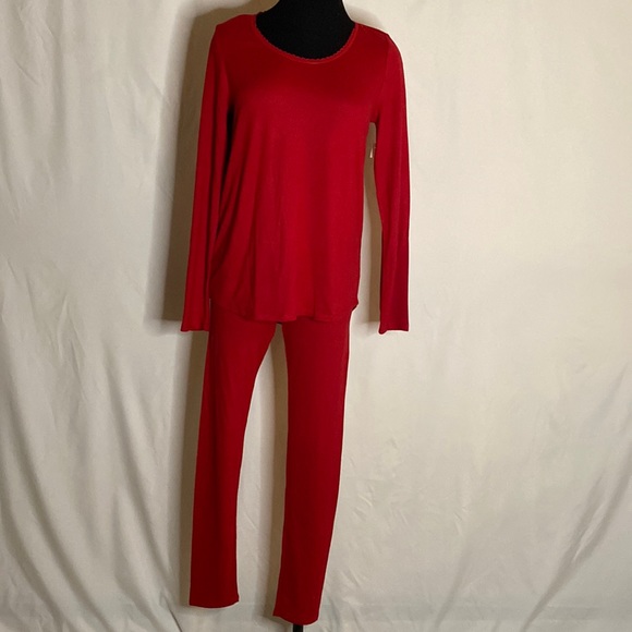 Jessica Simpson Women’s 2 Piece Lounge Red Pajamas set Size S NWT. - Picture 1 of 10